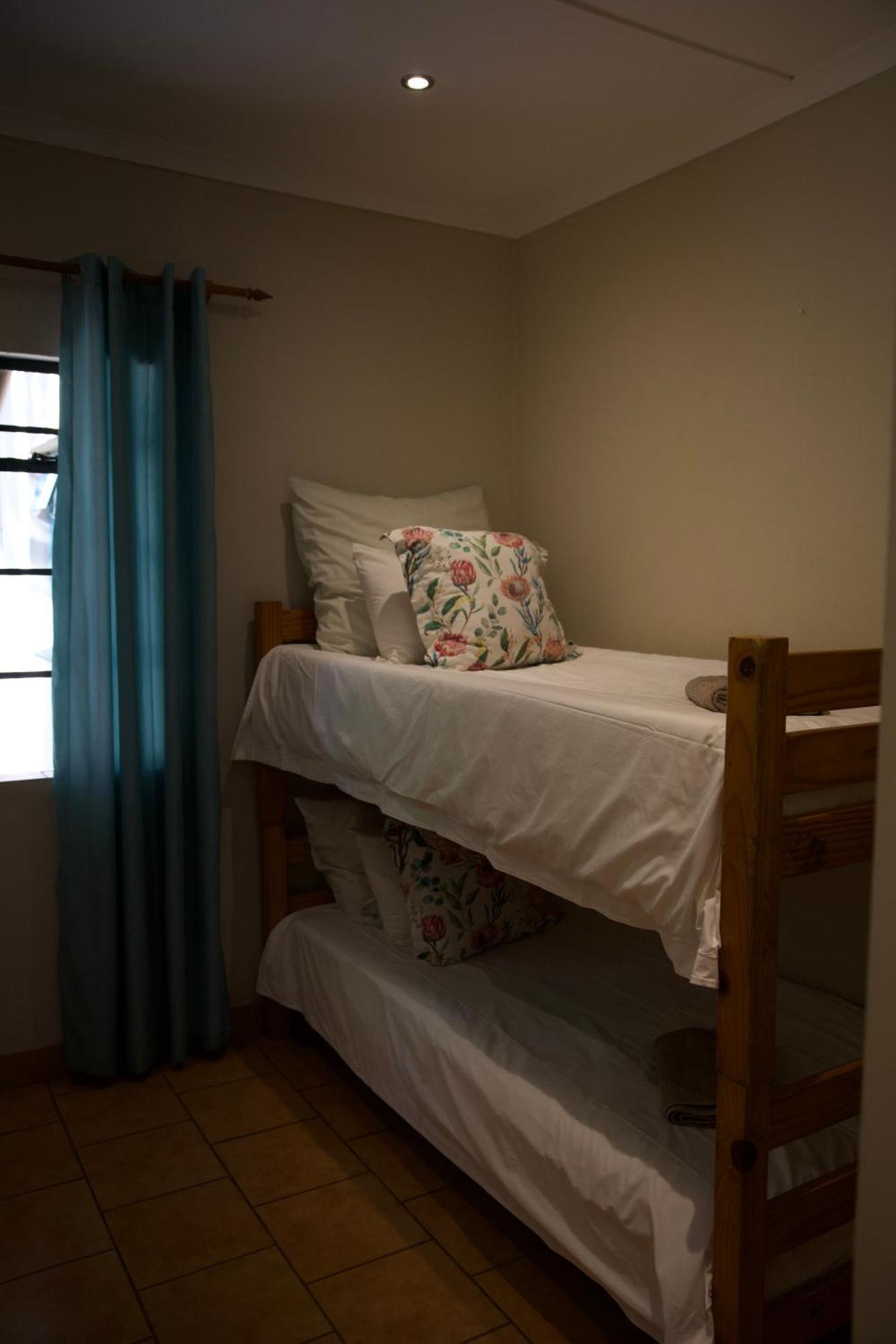 Berghaven Cottages Уинтертон Экстерьер фото