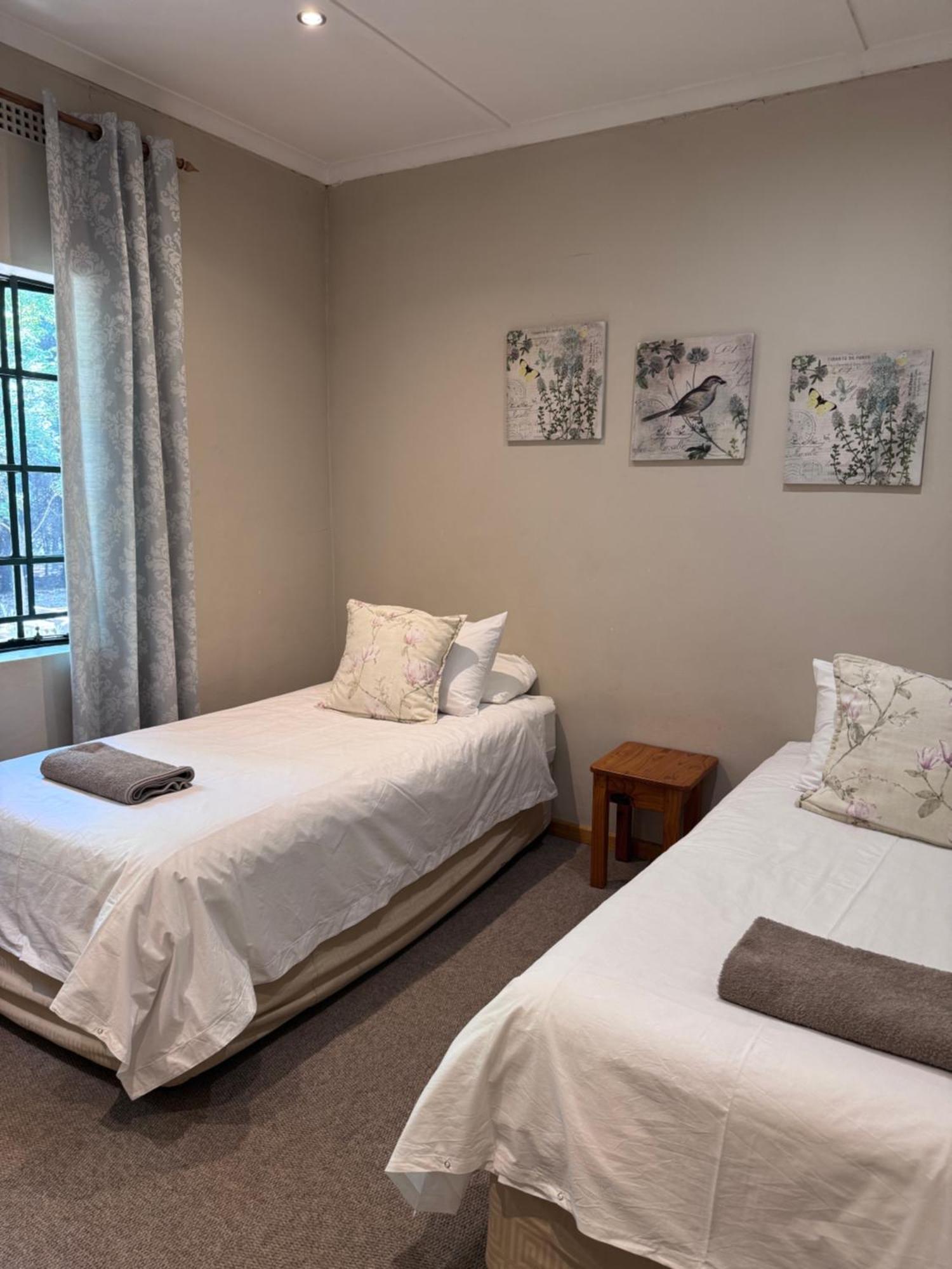 Berghaven Cottages Уинтертон Экстерьер фото