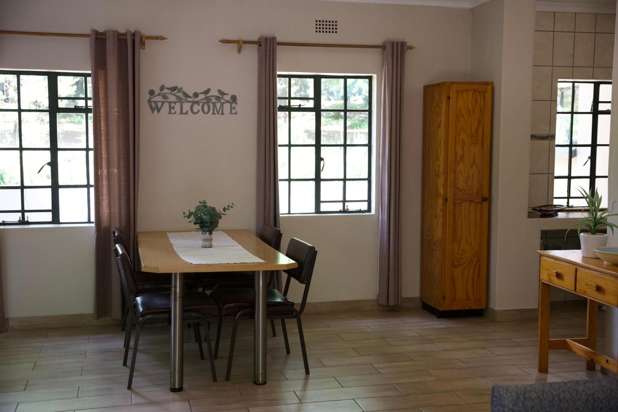 Berghaven Cottages Уинтертон Экстерьер фото